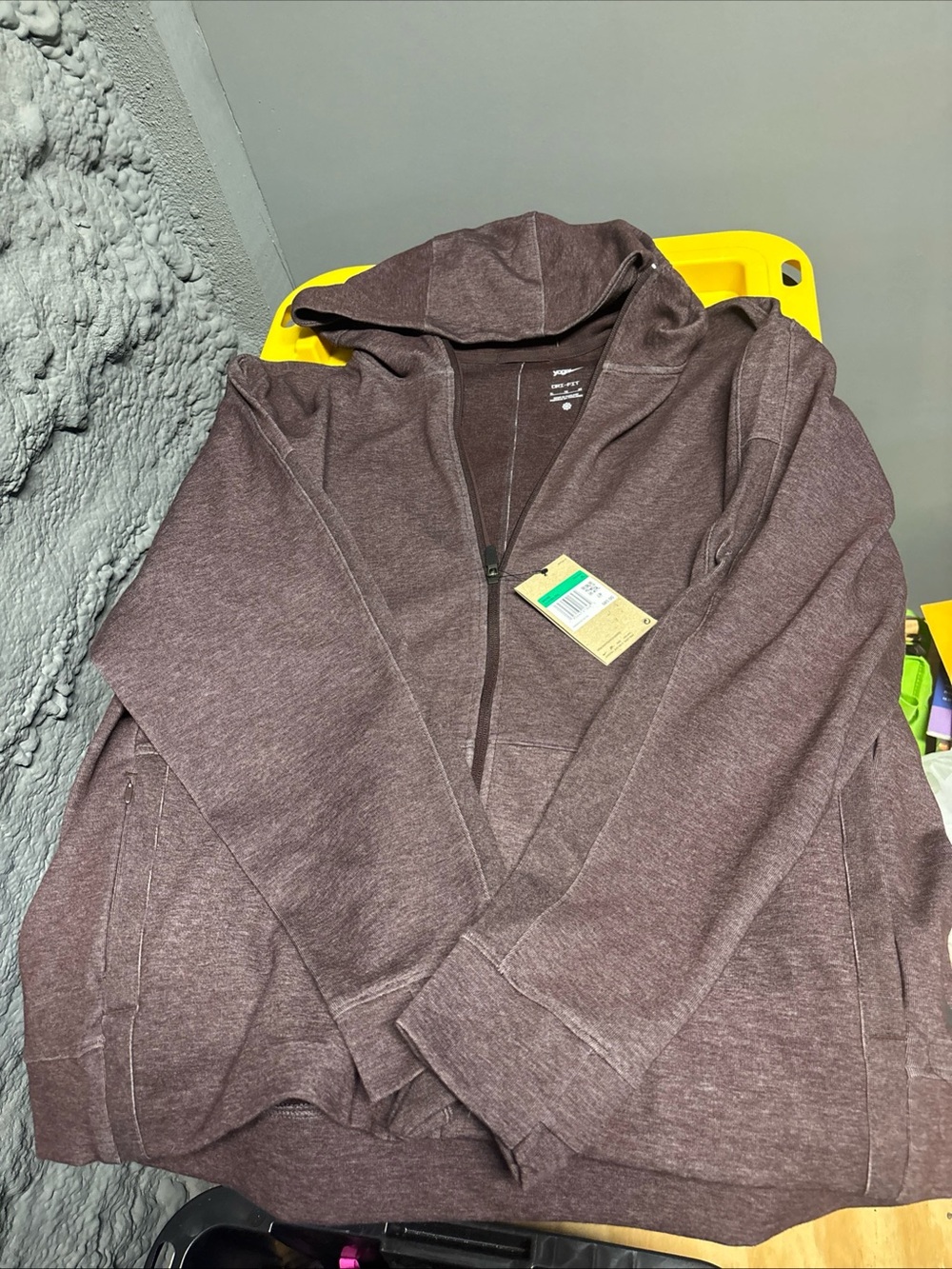 Nike Men's Zip Hoodie in Dark beetroot